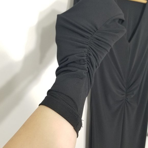 Joeffer Caoc Stunning Classic Black Gathered Midi Dress V-Neck Size Small - Picture 3 of 10